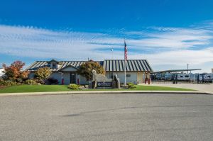 9150 StorQuest - Selma / Dockery