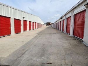 Extra Space Storage - 2064 - Dallas - Lake June Rd