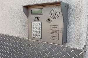 Extra Space Storage - 2074 - Glen Cove - 88 Hazel St