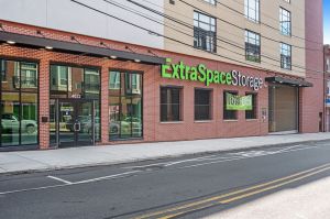 Extra Space Storage - 6093 - Philadelphia - Ridge Ave