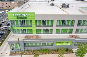 Extra Space Storage - 6319 - Chicago - 2850 N Ashland Ave