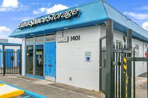 Extra Space Storage - 6338 - Huntsville - Jordan Ln