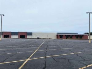 Extra Space Storage - 6373 - Lexington - W Main St