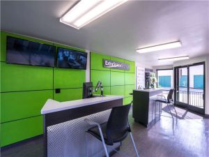 Extra Space Storage - 0386 - Huntington Beach - Warner Ave