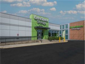 Extra Space Storage - 0552 - Bethesda - River Rd