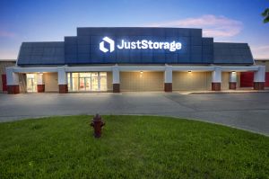 JustStorage - Saginaw