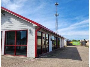 Extra Space Storage - 2079 - Pasadena - 6045 Fairmont Pkwy