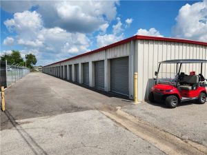 Extra Space Storage - 6403 - Baytown - Garth Rd