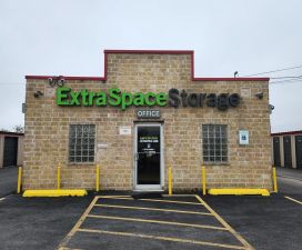 Extra Space Storage - 6388 - San Benito - E Expressway 83