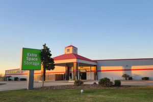 Extra Space Storage - 6414 - Texas City - Emmett F Lowry Expy