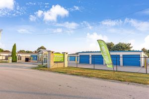 Extra Space Storage - 2102 - Martinsville - Industrial Dr