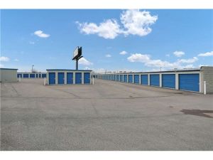 Extra Space Storage - 2129 - Franklin - Holiday Lane