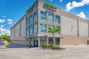 Extra Space Storage - 7419 - Port Charlotte - Cochran Blvd