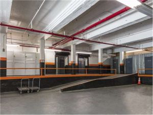 Extra Space Storage - 8878 - Bronx - Bronx Boulevard