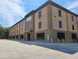 Extra Space Storage - 7808 - Locust Grove - Bill Gardner Pkwy