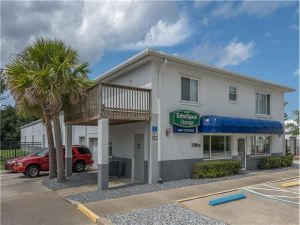 Extra Space Storage - 8440 - Palm Coast - Palm Coast Parkway NW