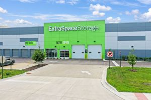 Extra Space Storage - 2034 - Bartlett - Benchmark Ln