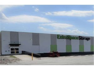 Extra Space Storage - 7967 - Mishawaka - Laurel St