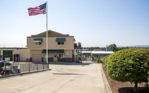 Iron Gate Storage - Pearson Airport