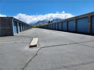 Extra Space Storage - 6446 - Logan - W 600 N