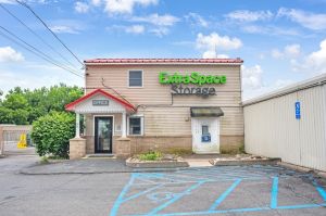Extra Space Storage - 7641 - Cohoes - Oliver St