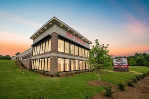 USA Storage Centers - Chestnut Mountain