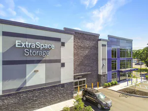 Extra Space Storage - 4281 - Bay Shore - Howells Rd