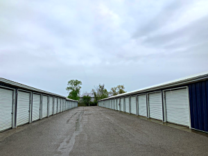 Storage Rentals of America - Caledonia - 68th St. SE