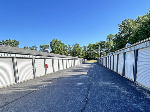 Storage Rentals of America - New Palestine - West US Highway 52