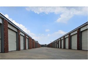 Extra Space Storage - 6501 - Houston - 10615 S Gessner Rd