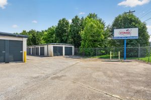 Storage Rentals of America - Clarksville - Huntco Dr