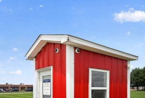 Storage Rentals of America - Highland - US Highway 40