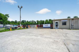 Storage Rentals of America - Clarksville - Lafayette Rd.