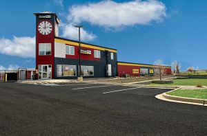 StorageMart - N Eola Rd