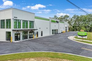 Extra Space Storage - 2050 - Lithonia - Iris Dr