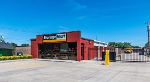 StorageMart - Hickman Rd & 68th St