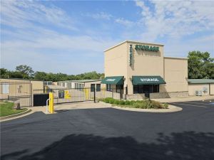Extra Space Storage - 6517 - Tulsa - 5707 E 71st St
