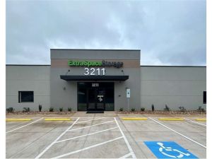 Extra Space Storage - 6514 - Hickory - Falling Creek Rd