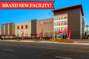 1402 StorQuest - Escondido / Mission