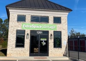 Extra Space Storage - 6519 - Forest - Perrowville Rd