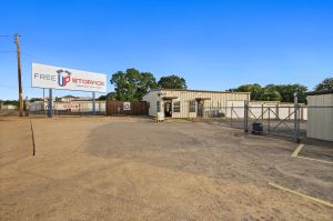 FreeUp Storage Longview Tyler Street