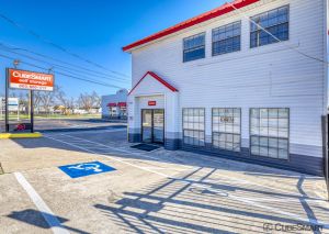 CubeSmart Self Storage - West Division Street
