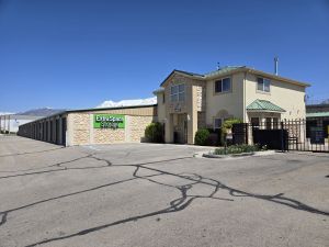 Extra Space Storage - 6647 - Orem - S Vineyard Rd