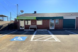 Extra Space Storage - 6682 - Euless - N Main St