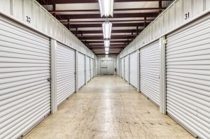 Snapbox Self Storage - Bentonville - 2113 East Central Avenue