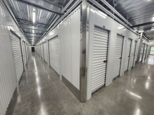 Extra Space Storage - 6701 - Los Angeles - Dunham St