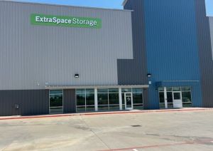 Extra Space Storage - 6878 - Waco - S New Rd