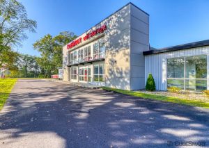 CubeSmart Self Storage CT Bloomfield Granby St