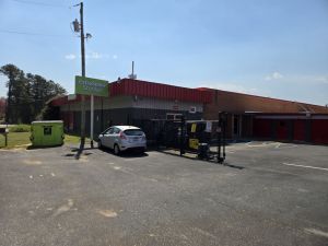 Extra Space Storage - 6865 - Spartanburg - 95 Kensington Dr