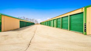 Owl Storage - Kankakee